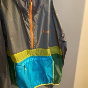 Cotopaxi size M windbreaker